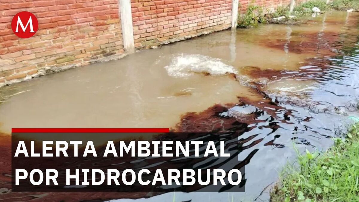 Lluvias sobrecargan drenes y generan derrame de hidrocarburos en el río Pánuco