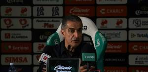 El técnico de Santos reconoce que su equipo no tuvo su mejor partido ante Pumas, pero destaca la inteligencia para manejar la ventaja y mantener viva la ilusión