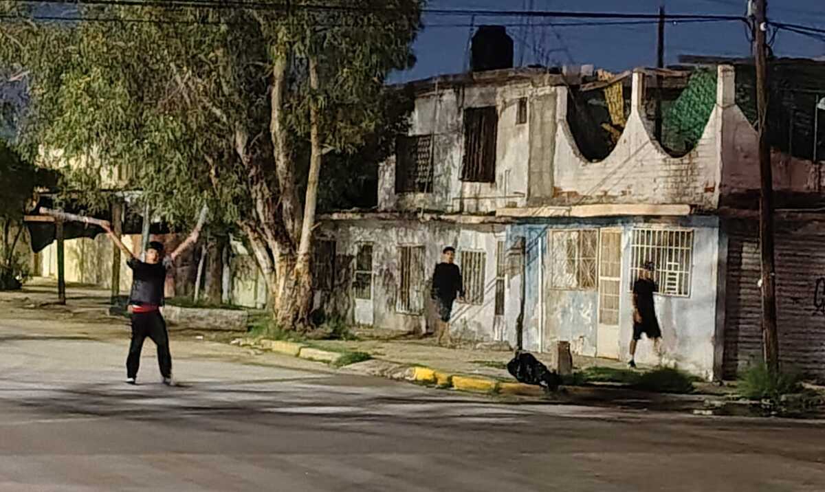 Las riñas entre menonres persisten en las colonias de Torreón. | Alejandro Escobedo