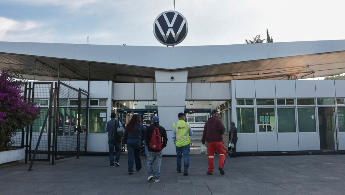 Trabajadores de VW votarán el 28 de octubre el nuevo acuerdo salarial | Esimagen