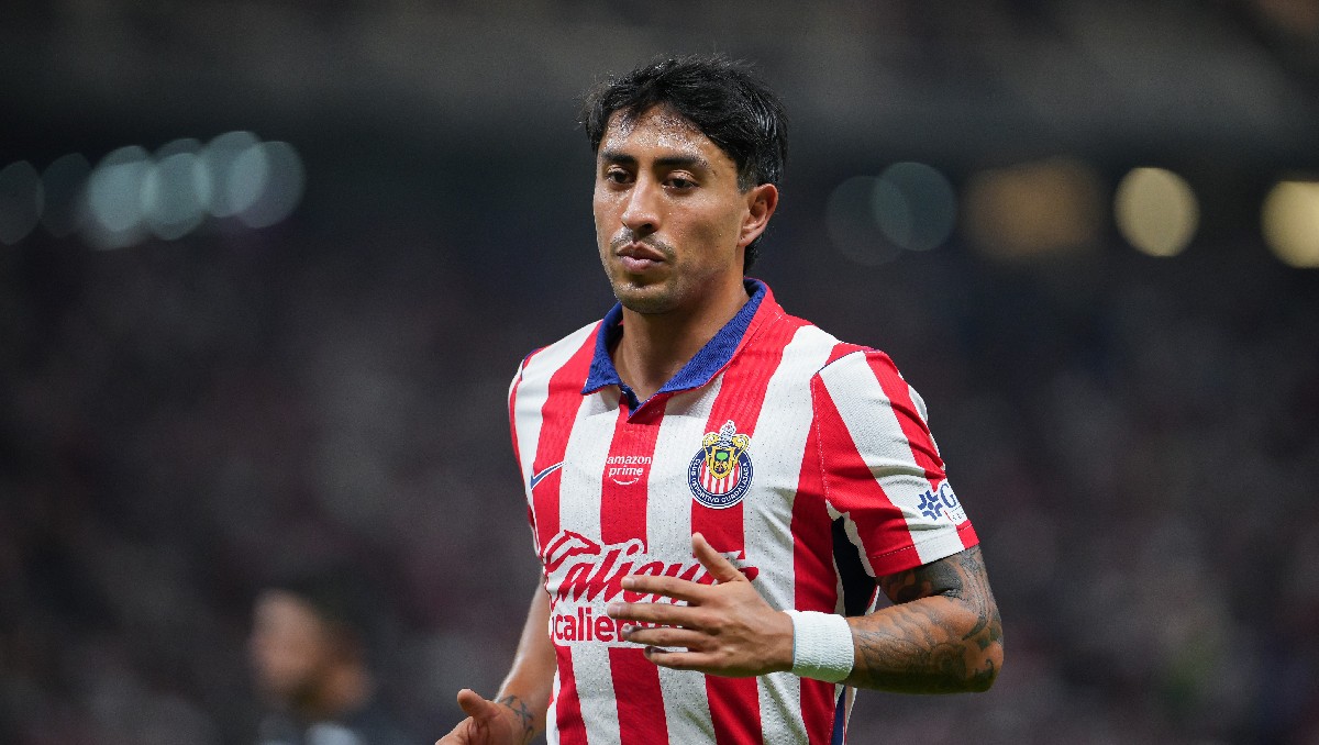 Chivas recupera a Omar Govea, pero sufre varias bajas para enfrentar a Rayados (Imago7)