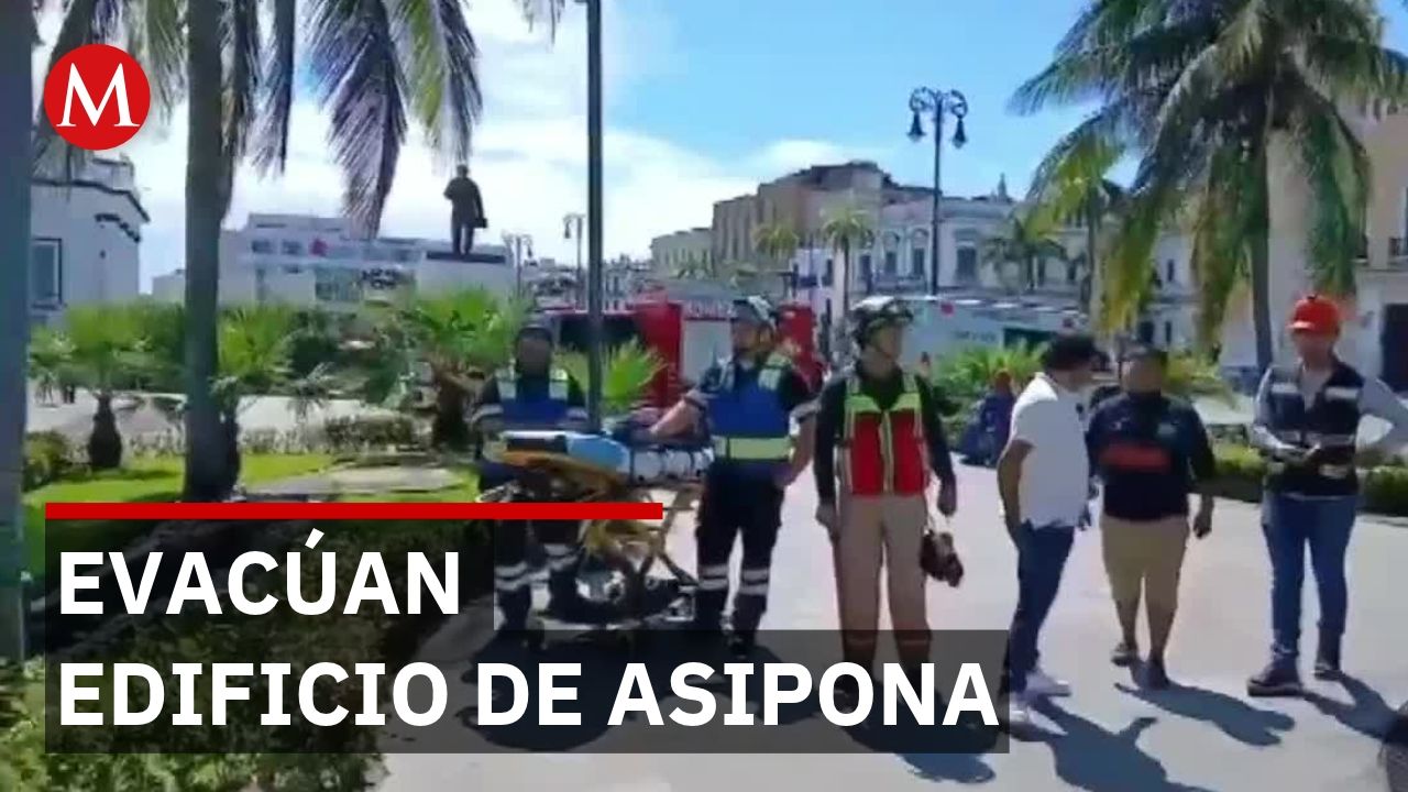 Evacúan sede portuaria de Veracruz por falsa alarma de incendio