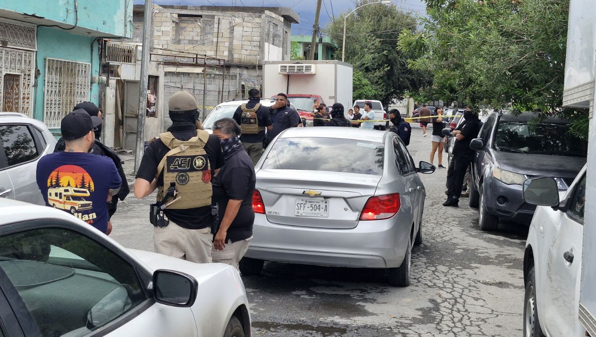 La Fiscalía de NL desplegó el operativo en la colonia Niño Artillero. | Orlando Maldonado