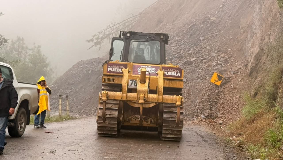 Lluvias provocan deslaves y afectaciones viales en Pahuatlán, Puebla | Especial