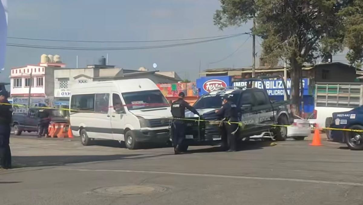 Un conductor de transporte público, originario de una ruta de Tepetlixpa, murió tras ser atacado a balazos en Ozumba. | Foto: Juan Camacho