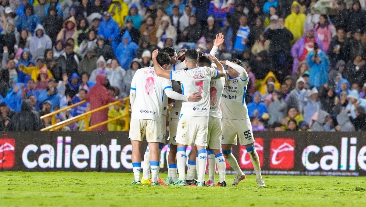 Cruz Azul derrota al Querétaro en la Jornada 14 de la Liga MX (Imago7)