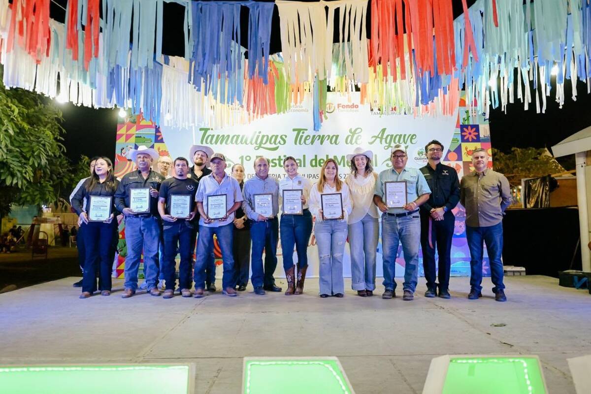 Productores tamaulipecos participaron en el Primer Festival del Mezcal y Tequila, celebrado el 22 de octubre durante la Feria Tamaulipas 2026.