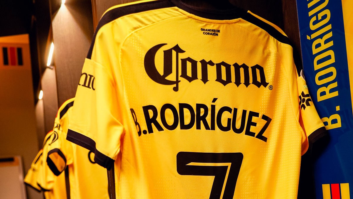 Detienen a hombre que robó playeras del América y que pretendía venderlas (X @ClubAmerica)