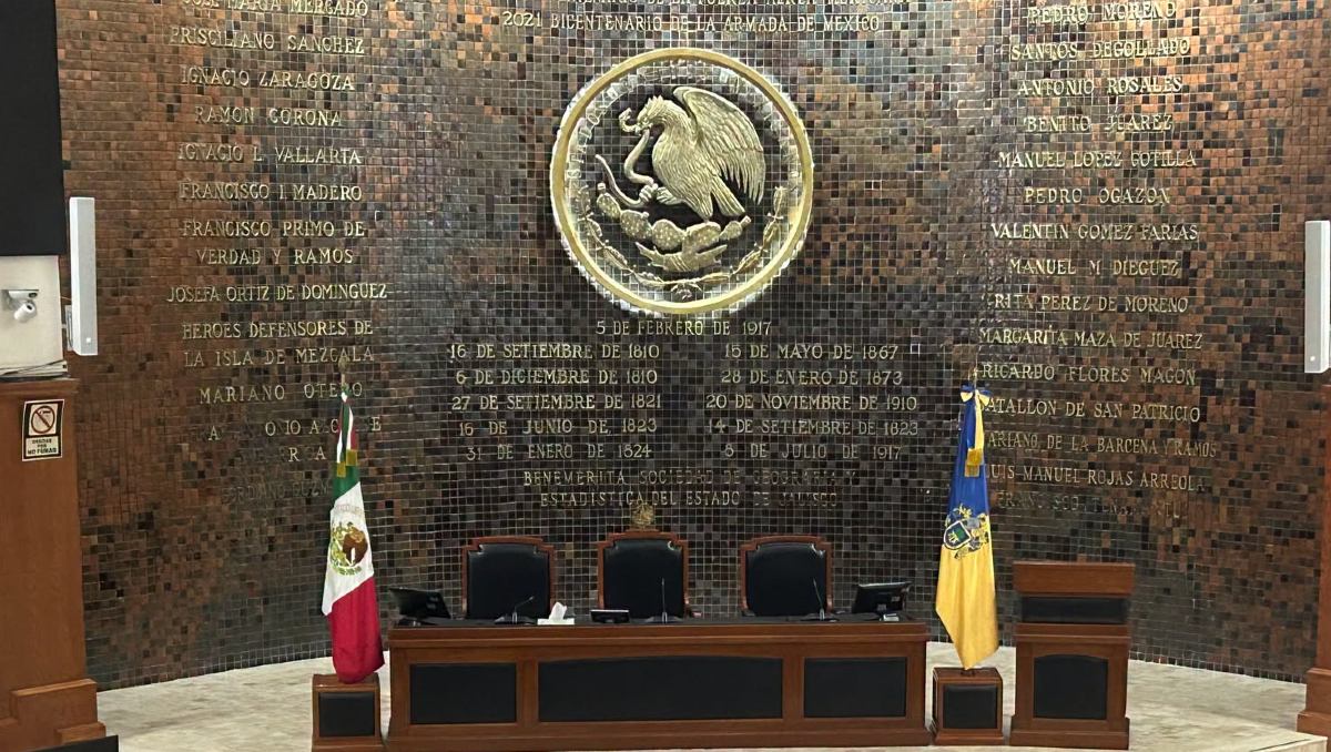 El Poder Ejecutivo entregará el paquete económico este viernes 30 de octubre a las 9:00 horas. (facebook.com/legislativojal)