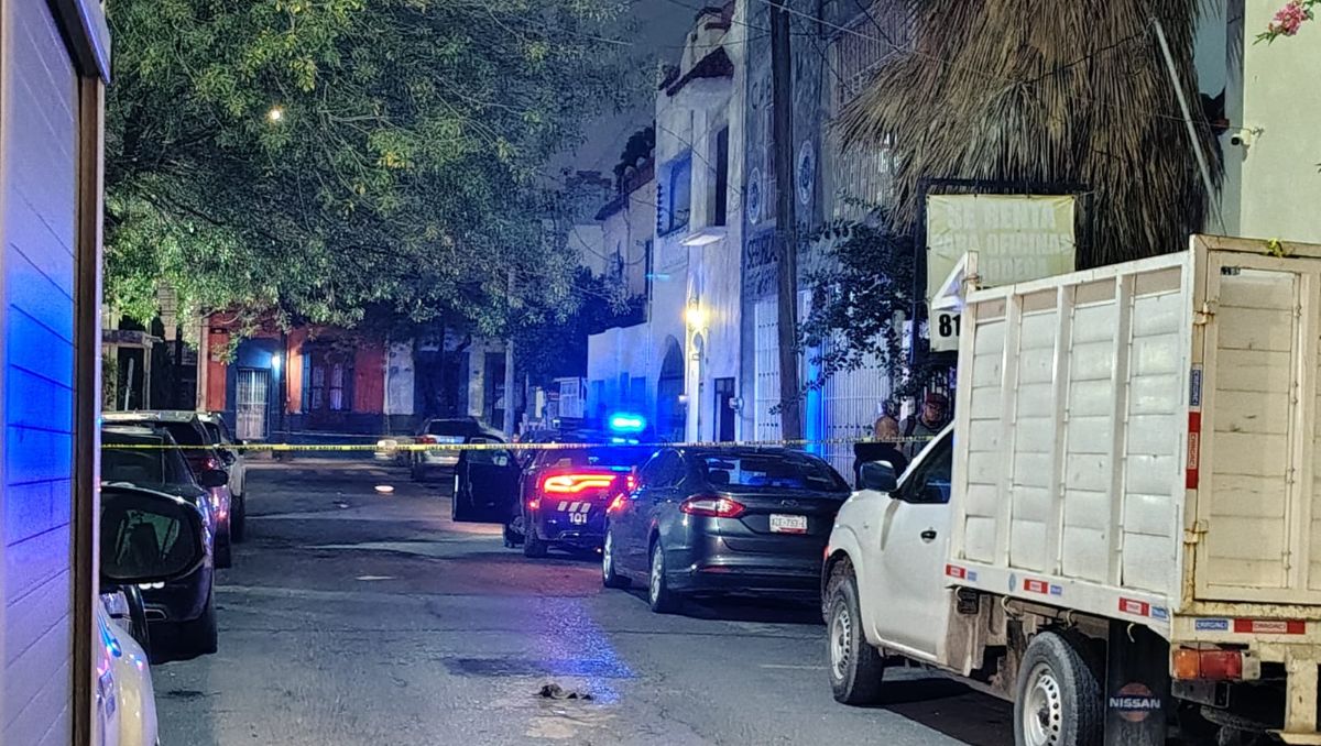 La Fiscalía de Nuevo León investiga la muerte de un guardia de 52 años hallado con un golpe en la cabeza | Agustín Martínez