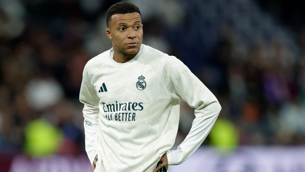 Mbappé pide disculpas tras llamar "dictador" a ex presidente de China (Reuters)