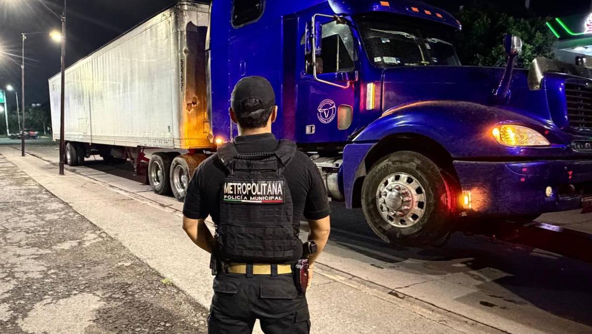 El operativo Blindaje Metropolitano contribuyó a reducir 43.8% el robo a transporte de carga en Ecatepec durante este año. | Foto: Especial