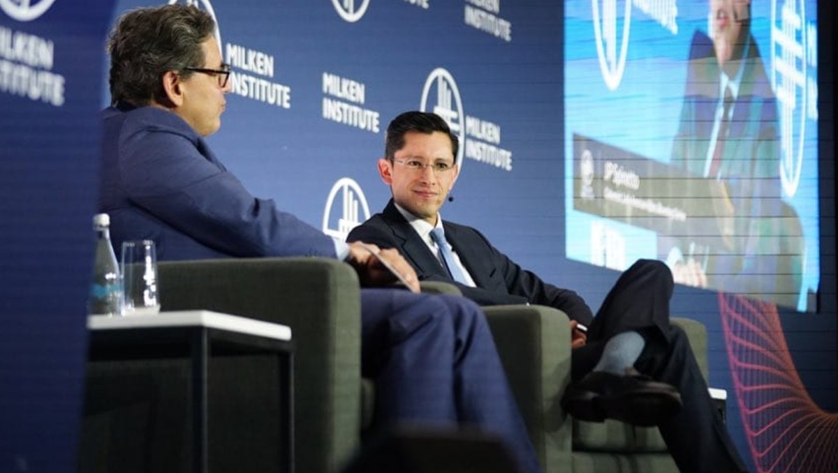 El canciller participó en el Global Investors Symposium organizado por el Milken Institute | Foto: Redes sociales