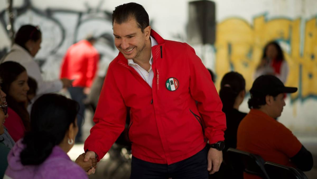 El diputado Elías Rescala plantea distribuir mejor el agua del Cutzamala para garantizar que llegue primero a familias mexiquenses. | Foto: Especial