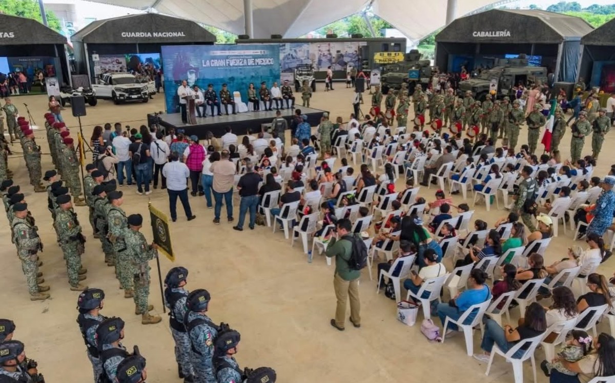 Exposición militar “La Gran Fuerza de México” en Tampico. | Cortesía