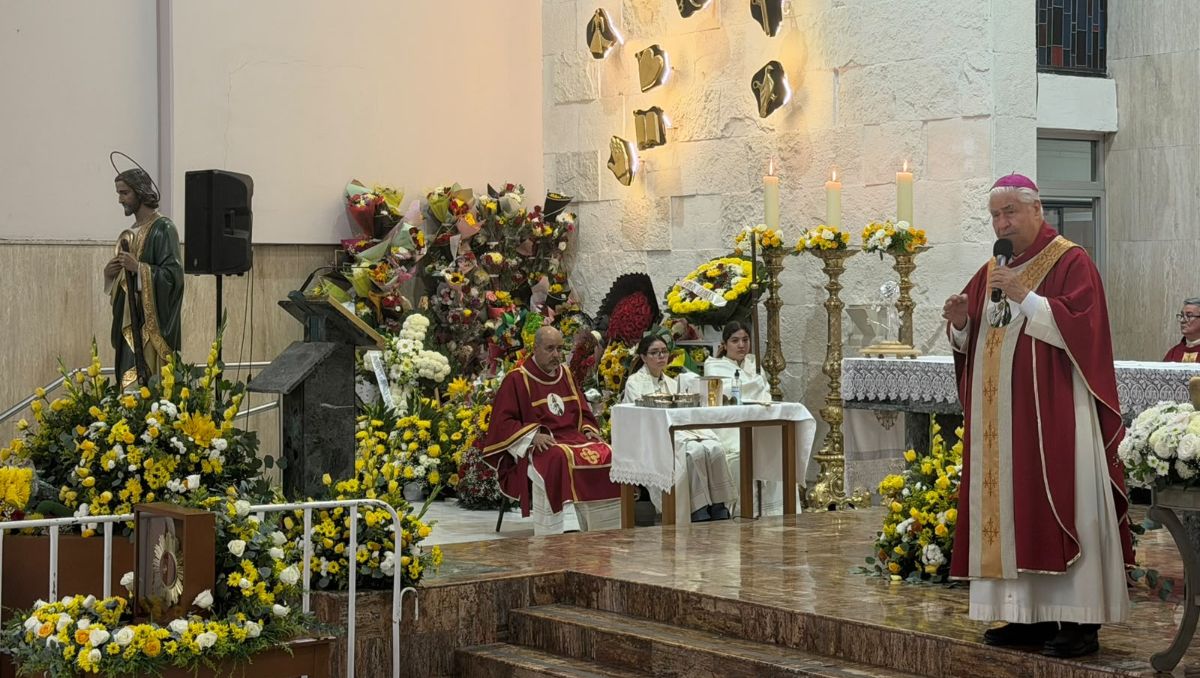 La misa fue oficiada por el arzobispo Rogelio Cabrera López. Mayte Villasana