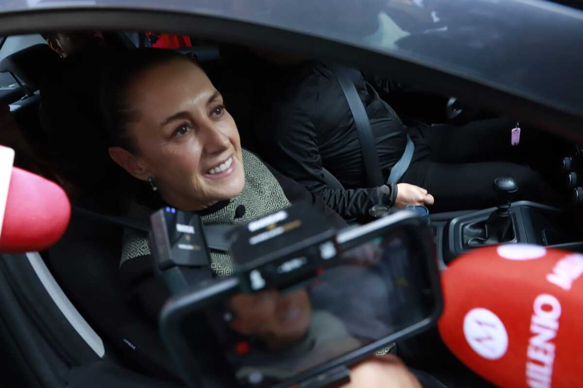 Claudia Sheinbaum Pardo, llegando al funeral del ingeniero Cuauhtémoc Cárdenas en el Panteón Francés. | Juan Carlos Bautista.