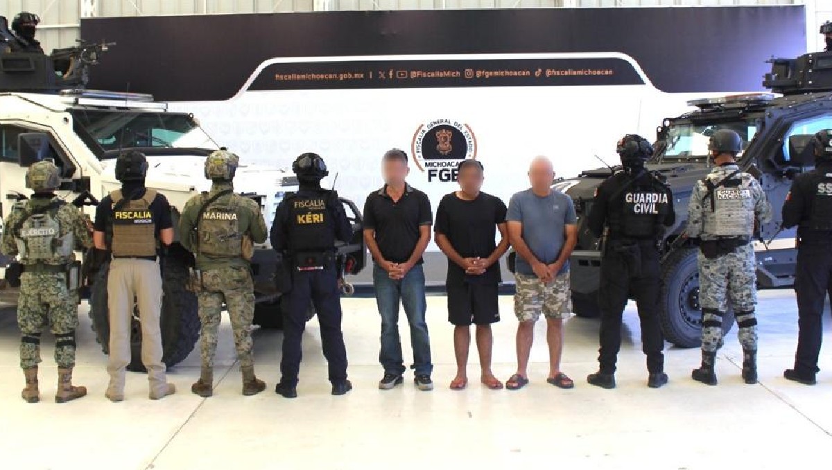 Los detenidos cuentan con órdenes de aprehensión en su contra. | Foto: Fiscalía de Michoacán