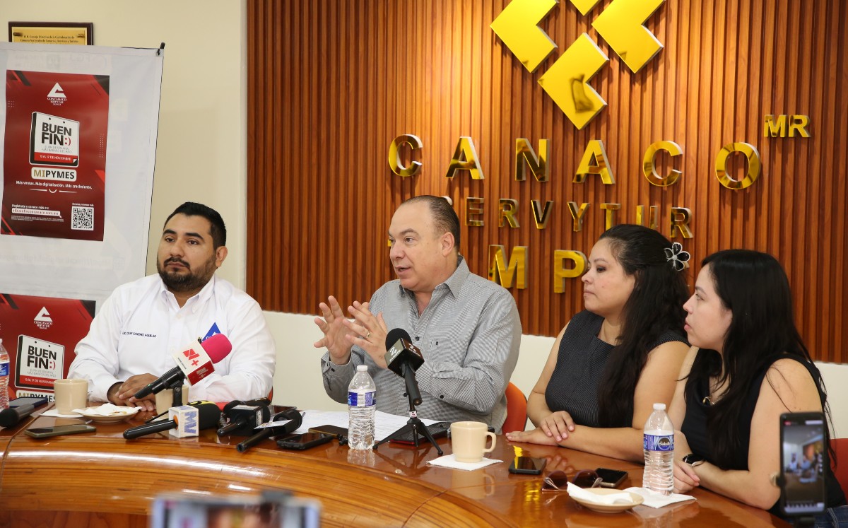 Eduardo Manzur, presidente del organismo empresarial dijo que el movimiento de ventas está en niveles bajos. YAZMÍN SÁNCHEZ