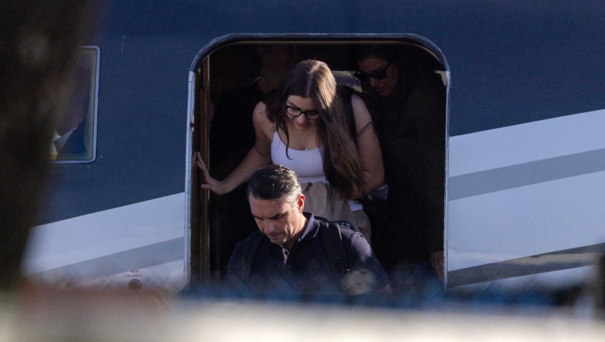 Flávio, su esposa y sus dos hijas embarcaron en un avión privado en Puerto Iguazú, Argentina | Foto: Reuters