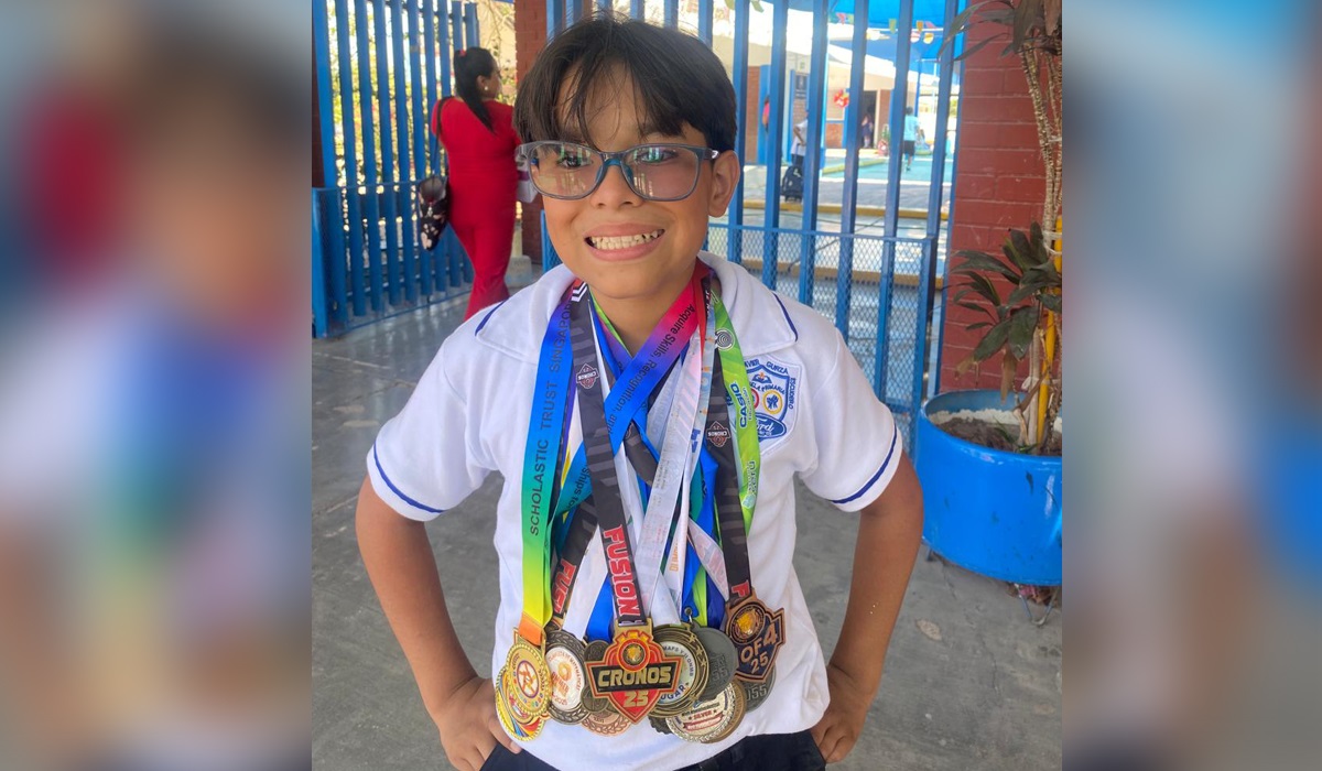Ian Arturo Casillas González, ganador del OMMEB 2026. (fotografía de sus padres)